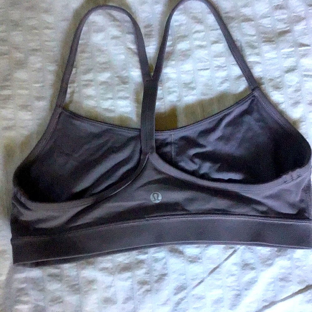Lululemon Flow Y Nulu Light Support A-C Cup
